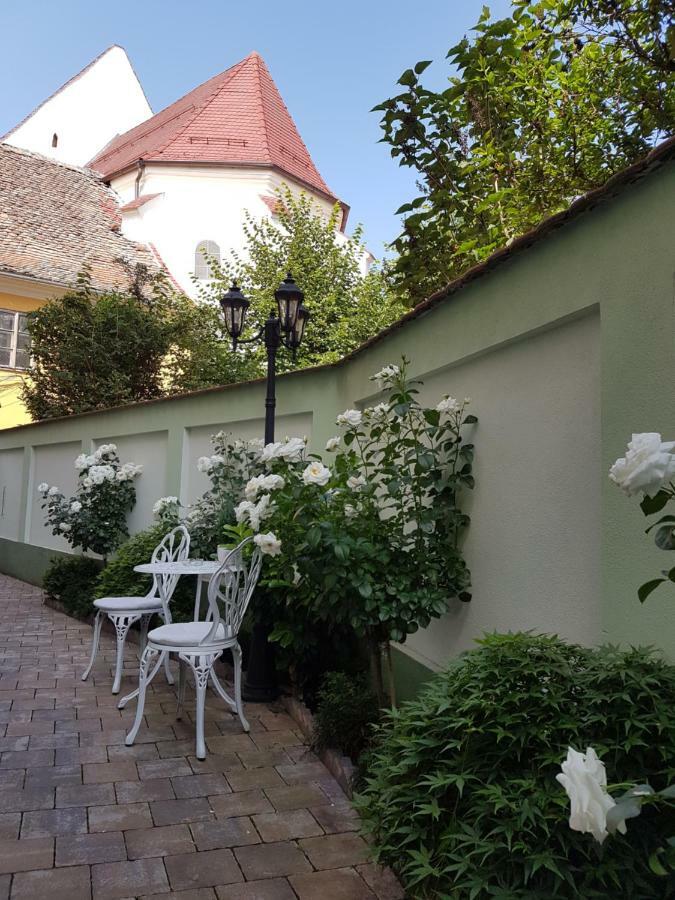 Maison Elysée Sibiu Exterior foto